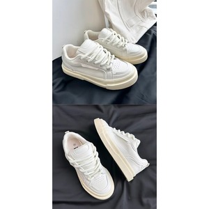 Baskets blanches, version homme et femme, nouvelles chaussures de couple, baskets sport et décontractées de nouveau style, tendance et polyvalentes. - Product Image 6
