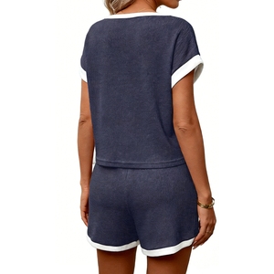 ชุดนอนผู้หญิงแบบถักลายริบ - เสื้อแขนสั้นแต่งขอบตัดกัน กางเกงขาสั้น ชุดเซ็ต 2 ชิ้น ชุดลำลองแฟชั่นสำหรับผู้หญิง - Product Image 6