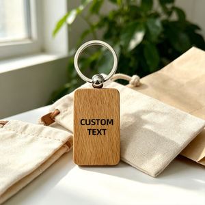 Étiquettes de chambre personnalisées en bois pour hôtels et Airbnb – Étiquettes de clés en bois gravées au laser sur mesure avec numéros de chambre et logo - Product Image 1