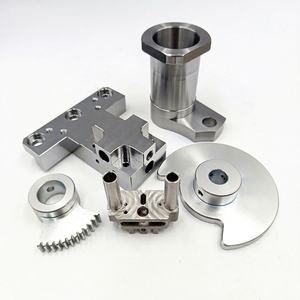 Pièces usinées CNC pour l'aérospatiale, pièces CNC en acier inoxydable, usinage multi-axes, acier allié, service de production de masse, haute précision - Product Image 1