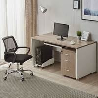 Bureau de travail en bois avec 3 tiroirs