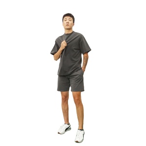 ชุดกางเกงขาสั้นและเสื้อเชิ้ตสำหรับผู้ชาย,ชุดฤดูร้อนสำหรับผู้ชายพร้อมโลโก้ของคุณเอง - Product Image 1