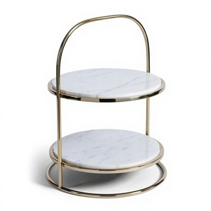 Soporte de Pastel de Dos Niveles con Base de Mármol y Anillo Metálico Dorado, Elegante Bandeja para Exhibición de Cupcakes y Postres, Ideal para Bodas - Product Image 4