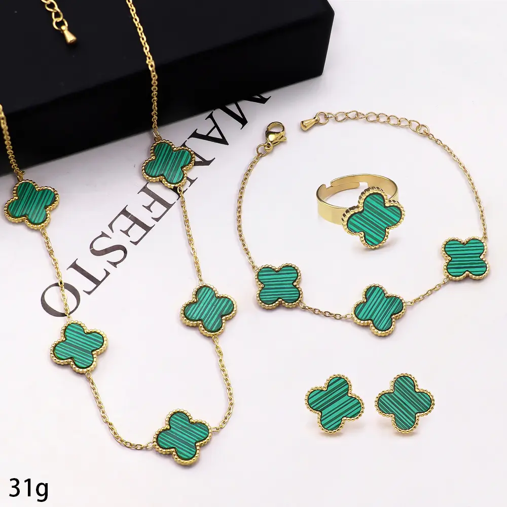 Fashion 18k Gold Plated Stainless Steel Jewelry Set Necklace Earrings And Bracelet four-leaf clover 4pcs Jewelry Sets For Women