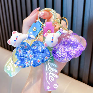 Hecion <span class=keywords><strong>liquide</strong></span> stroboscopique nuages <span class=keywords><strong>petit</strong></span> ours accessoires de mode cartable pendentif porte-clés Anime 3 couleurs porte-clés - Product Image 1