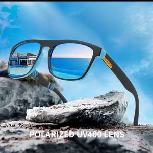 Gafas de Sol Deportivas D731 para Ciclismo al Aire Libre, Montura Dorada, Lentes de PC con Protección UV400, Diseño Retro y Moderno - Product Image 3