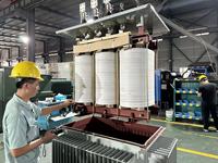 Transformateur de distribution triphasé immergé dans l'huile Yawei 10kV 11kV 13.8kV 22kV 33kV 50kVA 2500kVA 50Hz 60Hz