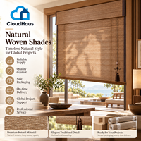 Stores en bois tissés sur mesure, options de couleur Lin Beige Noyer Mocha pour le traitement des fenêtres de salons d'hôtels modernes et d'intérieurs.
