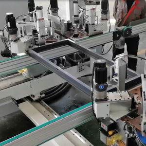 Línea de Producción CNC de Cuatro Cabezas para Unión de Esquinas, Rodamiento de Motor de Alta Rigidez para Perfiles de Ventanas y Puertas de PVC y Aluminio de Varios Tipos - Product Image 6