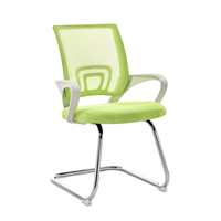 Chaise de bureau ergonomique moderne en maille avec hauteur réglable et pieds pivotants chromés pour utilisation en conférence informatique - Employés et étudiants