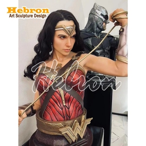 Busto <span class=keywords><strong>de</strong></span> Resina Personalizado <span class=keywords><strong>de</strong></span> Alta Calidad <span class=keywords><strong>de</strong></span> la Película <span class=keywords><strong>de</strong></span> la Mujer Maravilla <span class=keywords><strong>de</strong></span> <span class=keywords><strong>Marvel</strong></span> para la Venta - Product Image 3