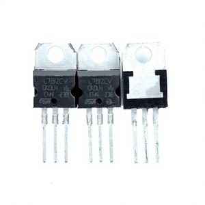 7812 L7812 L7812CV LM7812 TO-220 Nouveau régulateur de tension positive IC - Product Image 1
