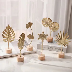Ornements créatifs en forme de feuille pour artisanat en métal Décoration de la maison nordique de luxe pour bureau Bureau Salon