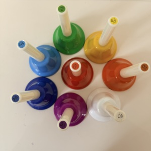Campanas <span class=keywords><strong>de</strong></span> <span class=keywords><strong>Mano</strong></span> <span class=keywords><strong>de</strong></span> Plástico <span class=keywords><strong>de</strong></span> 8 Notas, Coloridas, Arcoíris, 11 CM, <span class=keywords><strong>Instrumento</strong></span> <span class=keywords><strong>Musical</strong></span>, Venta al Por Mayor - Product Image 3