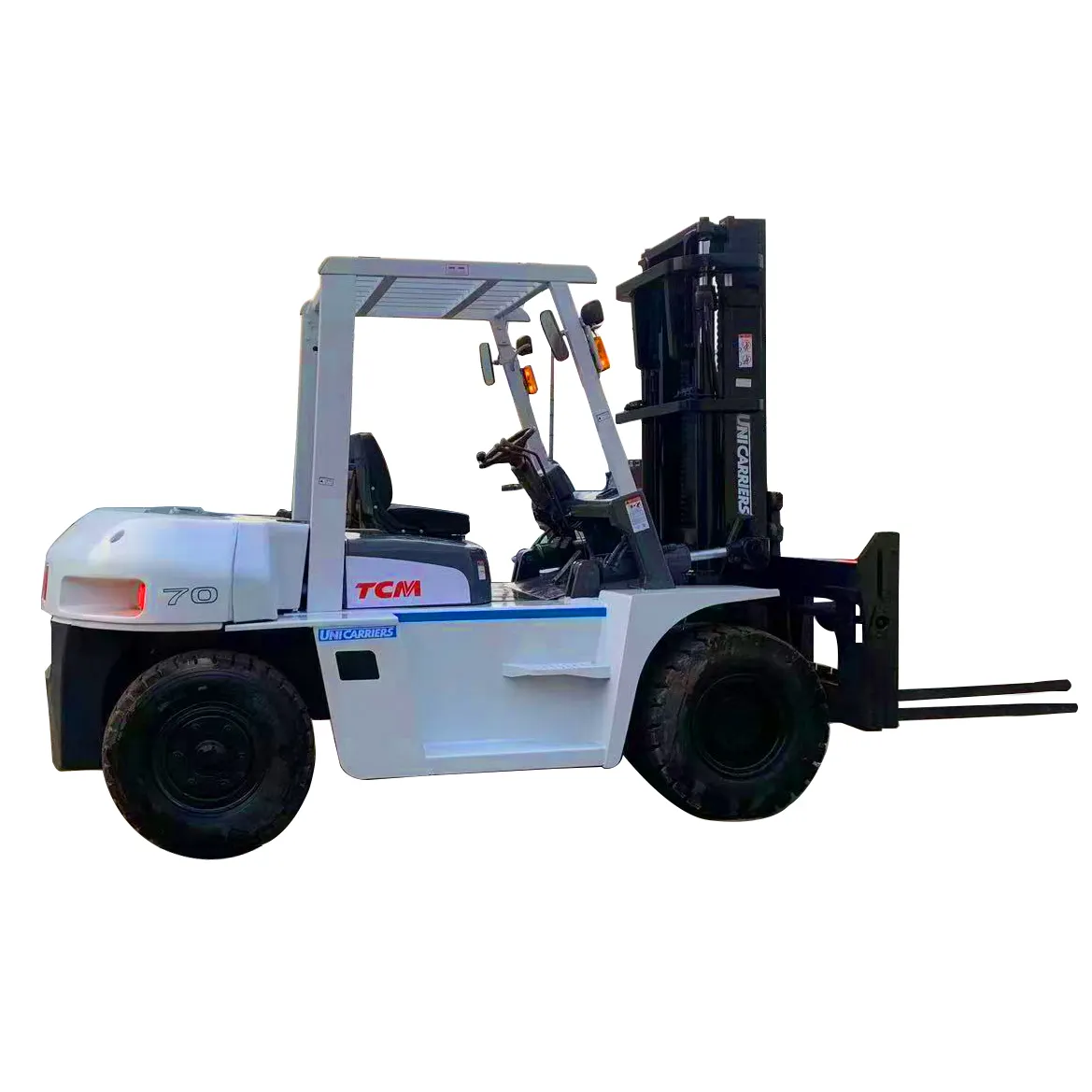 TCM 7 ton dengan pengaturan jarak hidrolik forklift yang digunakan tersedia dalam stok menggunakan tcm forklift 7 ton digunakan tcm fd70 forklift