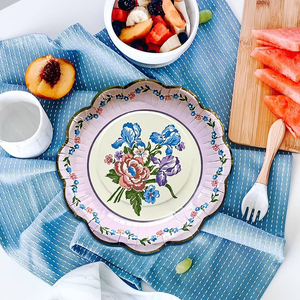 Piring kertas sekali pakai berdiameter 9 inci dengan motif bunga pastel dan pinggiran emas bergelombang untuk resepsi pernikahan & prasmanan - Product Image 5