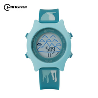 Montre numérique à quartz sportive en gelée macaron, design adorable et coloré, cadeau idéal pour étudiants et enfants, verre de qualité.