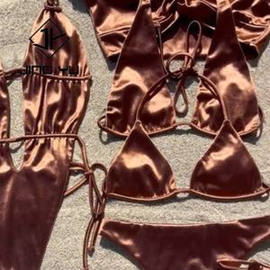 ชุดว่ายน้ำไมโครบิกินี่ผ้ารีไซเคิลสั่งทำพิเศษ คุณภาพสูงระดับ OEM สำหรับผู้หญิง ดีไซน์สายรัดหรูหรา ผ้ามันเงา - Product Image 2