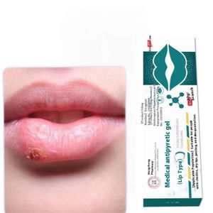 Pommade hydratante pour les soins des lèvres Fourniture de soins de santé pour traiter la sécheresse des lèvres Peeling Cracking - Product Image 1