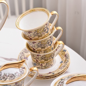Juego de Café de Porcelana Fina con Diseño Europeo de Lujo, Personalizado, con Asa Dorada - Product Image 2