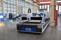 Machine de découpe laser à fibre CNC 3015 6000W pour tôles d'acier inoxydable, vente directe usine