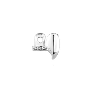 Grilles canines Zircon dentaire préfabriquées plaqué or 2 dents supérieures diamants zircone cubique Premium K9 dents en métal en laiton <span class=keywords><strong>Vampire</strong></span> Grillz - Product Image 3