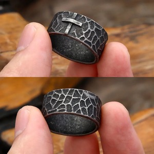 Yunnique – bague croisée à texture viking en acier inoxydable pour hommes, bijoux de style punk, cadeau - Product Image 4