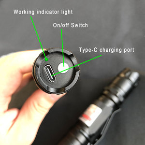 Con trỏ <span class=keywords><strong>laser</strong></span> màu tím Đồ chơi con trỏ <span class=keywords><strong>laser</strong></span> bút với ánh sáng màu tím con trỏ <span class=keywords><strong>laser</strong></span> màu tím - Product Image 2