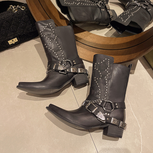 Femmes Noir Punk Style pour Martin Bottes Col En V <span class=keywords><strong>Chelsea</strong></span> Jambe Bottes Clouté Bout Pointu Solide Western Cowboy Hiver Automne Printemps - Product Image 4