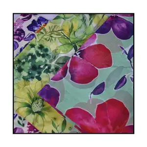 Palm Print Pastel Pink Nursery Palms Tropical Imprimé sur Pétale Signature Polyester <span class=keywords><strong>Tissu</strong></span> en mousseline de soie pour robe - Product Image 1