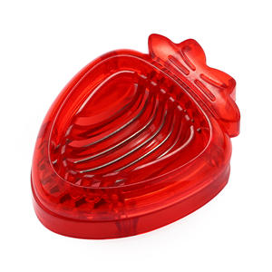 Trancheuse manuelle de fraises et coupe-dattes en acier inoxydable Gadget de cuisine pour la décoration de gâteaux à la crème Coupe-œufs inclus - Product Image 6