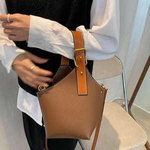 Sac à main rétro pour femme, nouveau sac bandoulière tendance - Product Image 5