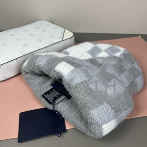 Popular Winter Double-sided <strong>Wool</strong> Blend <strong>Beanie</strong> 3D Embroidery Big Letter Stylish Warm Soft Knitted <strong>Hat</strong> - Product Image 4