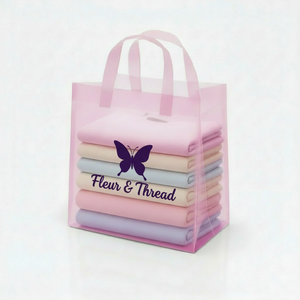 Sac de shopping en plastique sur mesure, prix de gros, durable et imperméable avec poignée souple pour l'alimentation et la vente au détail - Product Image 1