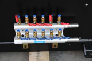 آلة حقن البلاستيك للأطفال بقوة 200 طن من مصنع بورش الصيني طراز Bi200-M - Product Image 5