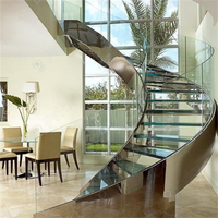 Escalier courbé sur mesure réglable avec rampes en bois, verre, aluminium, acier au carbone, acier inoxydable - Villa moderne haut de gamme, hôtel, résistance à la rouille
