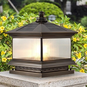 Luces Solares de Poste Modernas y Minimalistas para Exteriores, Impermeables IP65, LED con Base E27, Construcción de Aluminio para Iluminación de Patios - Product Image 6