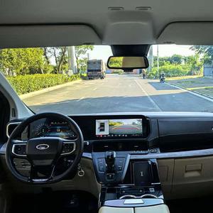 <span class=keywords><strong>Ford</strong></span> <span class=keywords><strong>Tourneo</strong></span> 2.0T EcoBoost <span class=keywords><strong>2023</strong></span>, 220 CV puissants, consommation de carburant de 10,8 L/100 km, faible coût d'exploitation, monospace - Product Image 6