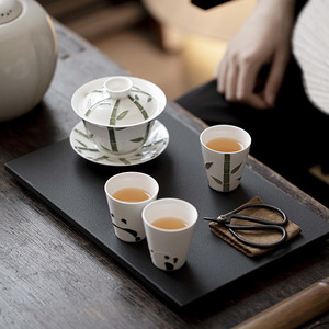 ถ้วยชาเซรามิกกังฟูขนาด 45 มล. ลายแพนด้า 3 มิติ วาดด้วยมือ รูปทรงประติมากรรม สำหรับห้องน้ำชา - Product Image 5