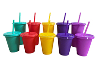 Vente en gros tasse à café magique réutilisable personnalisée de 16oz 24oz tasses à couleur changeante en plastique avec couvercle et paille