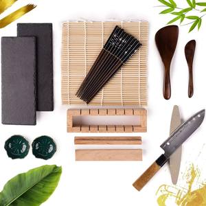 Kit de <span class=keywords><strong>Sushi</strong></span> Profesional para Principiantes 15 en 1 con Alfombrillas de Bambú Molde Onigiri Paleta de Arroz y Cuchillo para Uso de Padres e Hijos para Herramientas de <span class=keywords><strong>Sushi</strong></span> Rodantes - Product Image 1