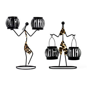 Elegante rústico doble linterna Vintage artesanía candelabro de hierro decoración del hogar Accesorios de Metal <span class=keywords><strong>para</strong></span> la atmósfera de la cena de Navidad - Product Image 2