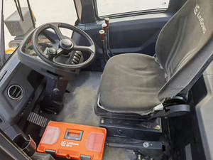 Cargadora de ruedas usada Liugong LG835H LG856H original de China a precio económico, en buen estado, para una promoción por tiempo limitado. - Product Image 6