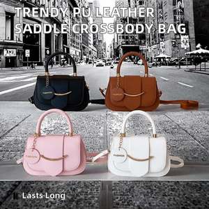 Bolso bandolera pequeño con logotipo personalizado para mujer, bolso cruzado de piel sintética con bolsillo trasero. - Product Image 2