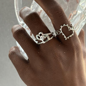 Nouvelle Bague de Fiançailles et de Mariage Ajustable en Acier Inoxydable Plaqué Or 18K avec Double Cœur et Zircon pour Femme, Design Tendance 2025 - Product Image 5