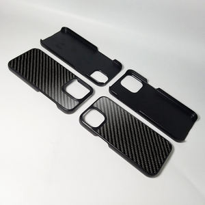 Vente chaude Personnalisé Rainuré Téléphone Shell Grade <span class=keywords><strong>En</strong></span> Fiber De Carbone Plaque Arrière <span class=keywords><strong>En</strong></span> Option pour iPhone Série Shakeproof Cas pour Plus - Product Image 4