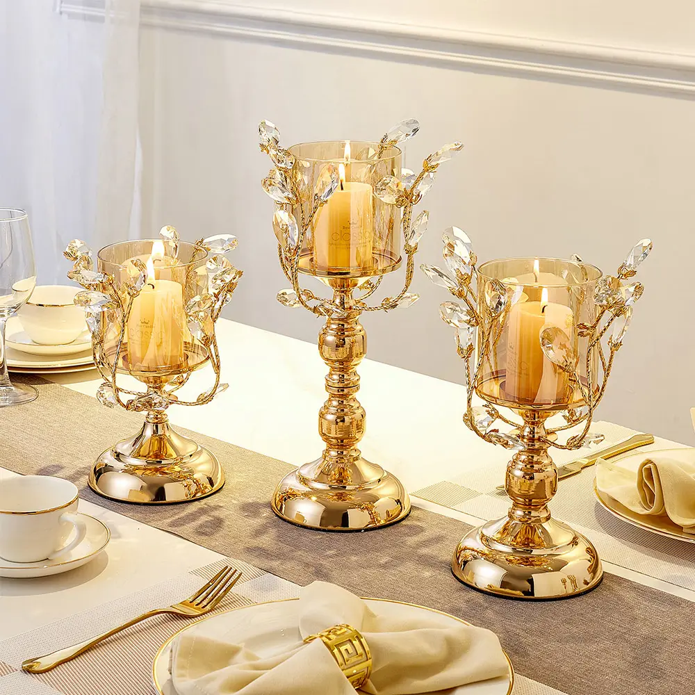 Decorazioni nuziali moderne in metallo dorato nordico decorazioni portacandele europee