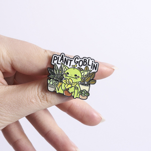 Broches en émail <span class=keywords><strong>de</strong></span> dessin animé Plant Goblin, mignonnes, avec personnage <span class=keywords><strong>de</strong></span> Plant Goblin vert, badges <span class=keywords><strong>de</strong></span> revers, bijoux, vente en gros - Product Image 4