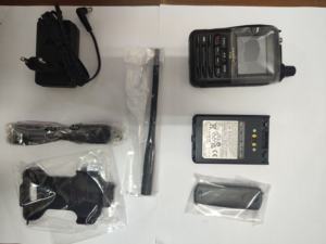 Émetteurs-récepteurs numériques portables FT5D 2m/70cm C4FM/FM, talkie-walkie numérique double bande FT-5DR - Product Image 2