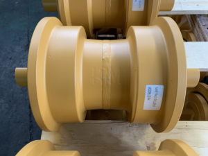 Верхний несущий ролик бульдозера D7R 188-5600 1P8717 2P3514 4S8982 4S9691 5M7820 5S3271 7M9489 428-0056 - Product Image 2